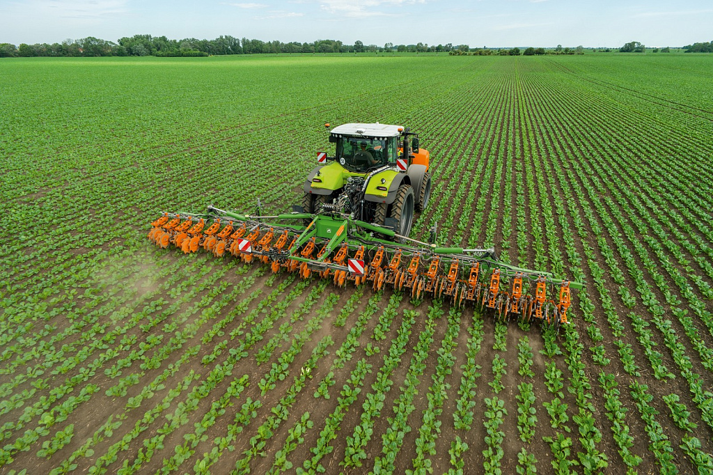 AMAZONE Venterra VR 4. Новый междурядный культиватор